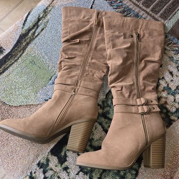 Gillian Shoes - Boots Size 8